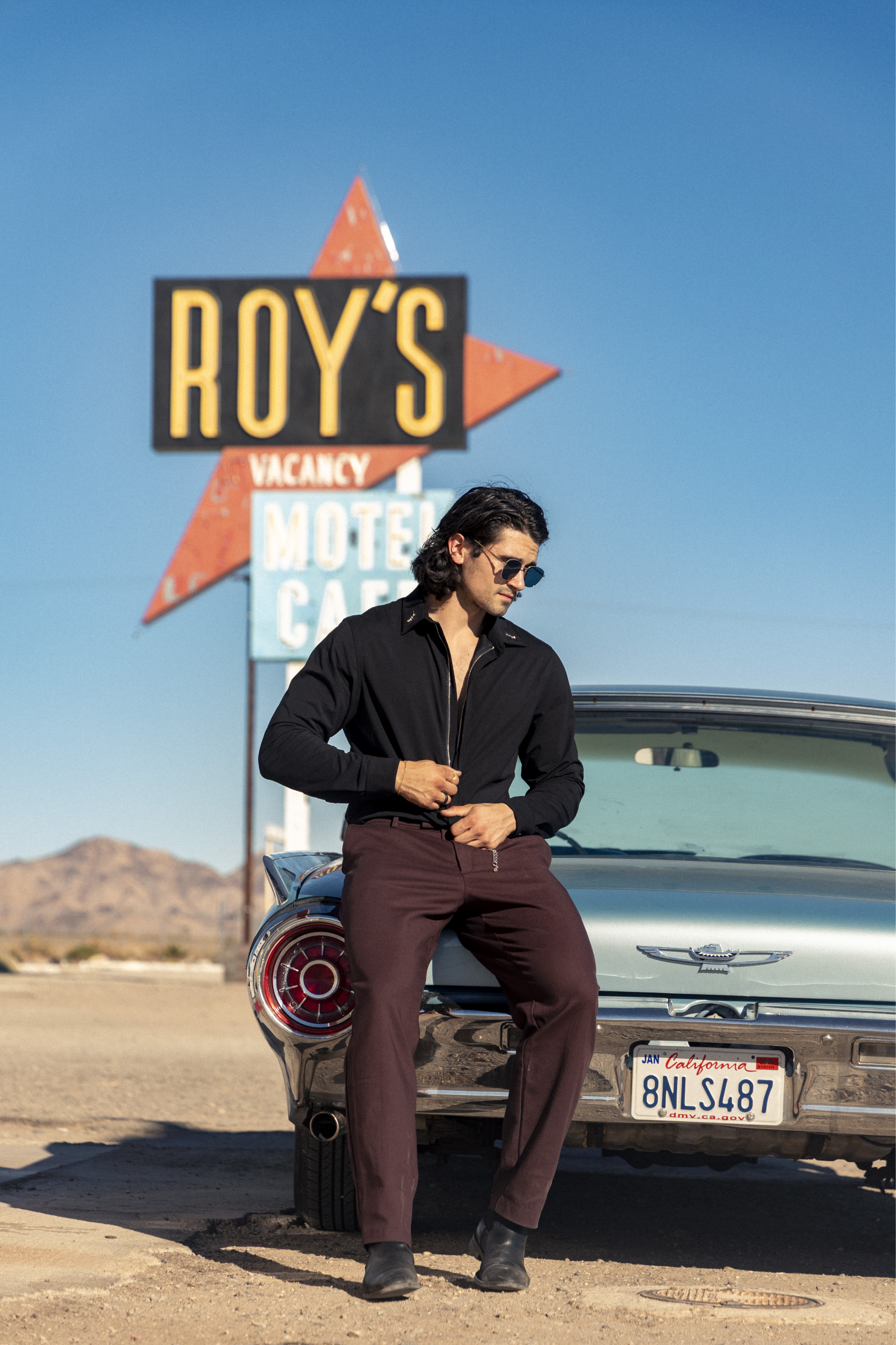 The Perfect Dress Shirt - Black Out