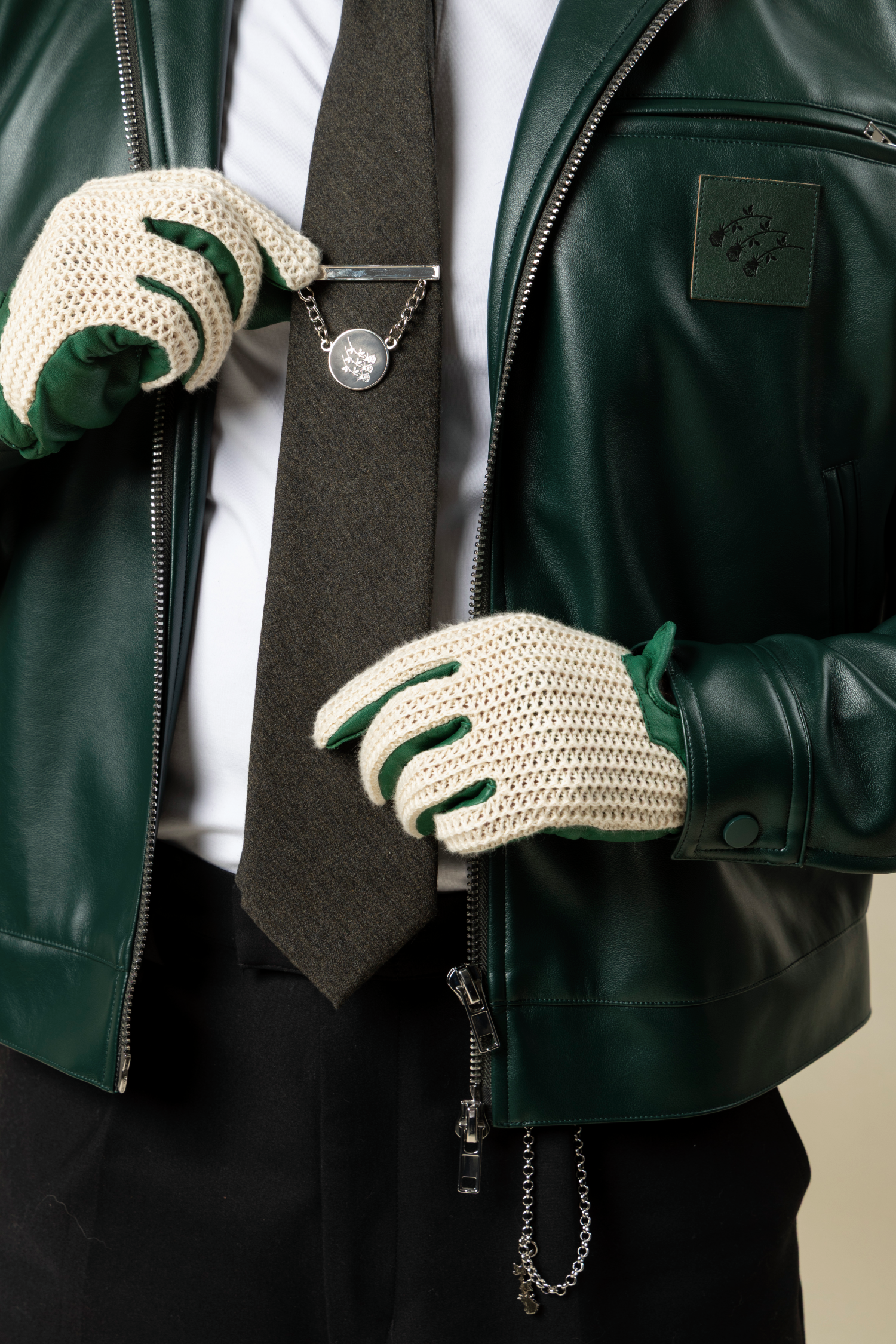 Three Roses Tie Clip